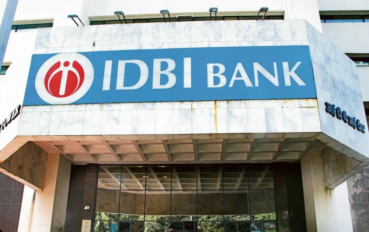 IDBI Bank shares took jump with strong Provisional business figures