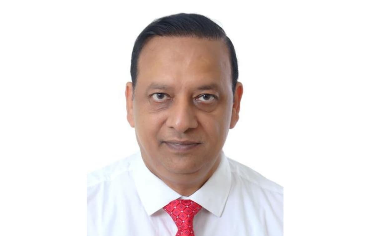 Indian Oil Executive Ajay Garg Dies After Fall from 17th Floor in Noida | Investigation Ongoing