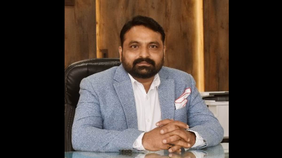 REC Limited Announces Exit of Executive Director Chandra Sekhar Sakhamuri Effective February 11, 2026