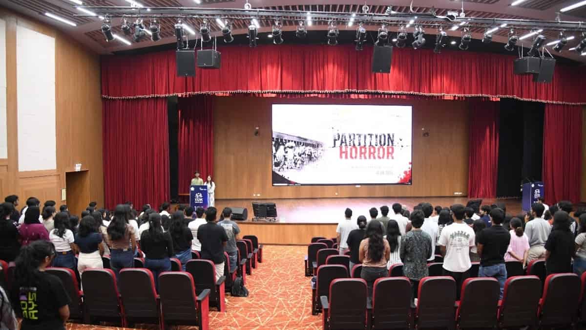 IIM Jammu Observes Partition Horrors Remembrance Day, Pays Tribute to the Victims and Survivors of Partition