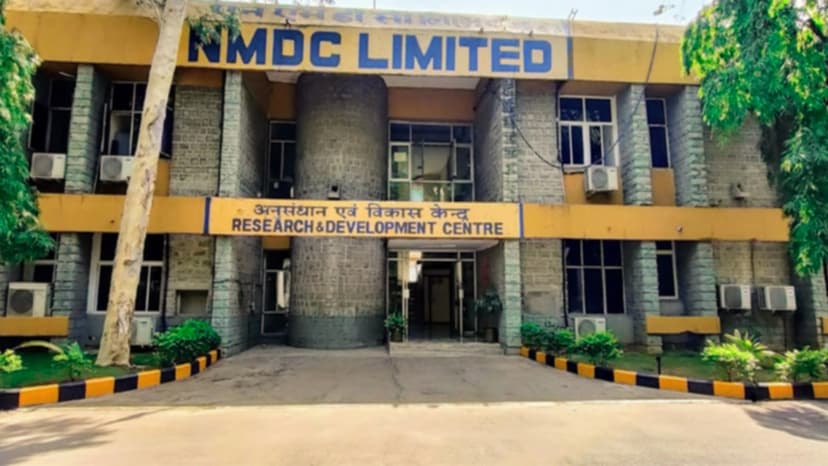 NMDC Iron Ore Production Jumps to 4.07 MT in August 2026; Sales Reach 3.58 MT