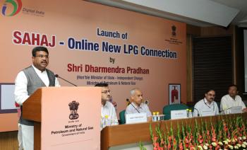 launch of the e-SV-Sahaj-Online release of LPG connections,