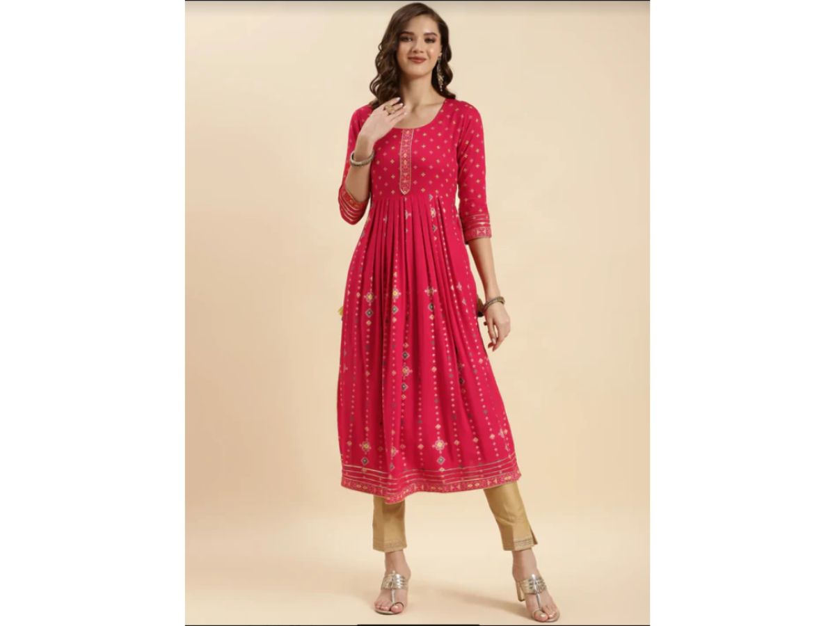 5 Best Long Kurtis for Navratri: Comfortable Yet Stylish Picks of the Year