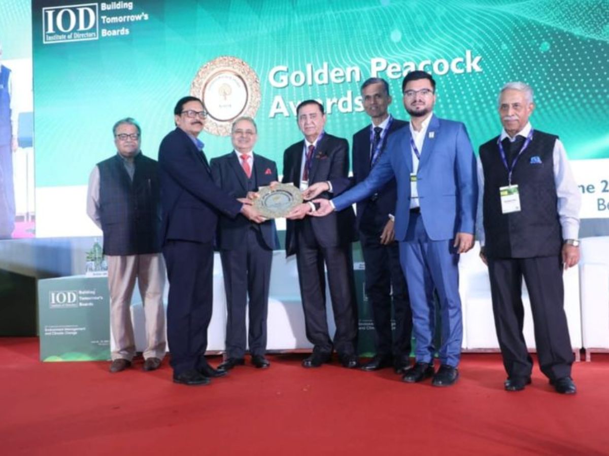 BPCL's Mumbai Refinery received 'Golden Peacock Environment Management Award 2023'