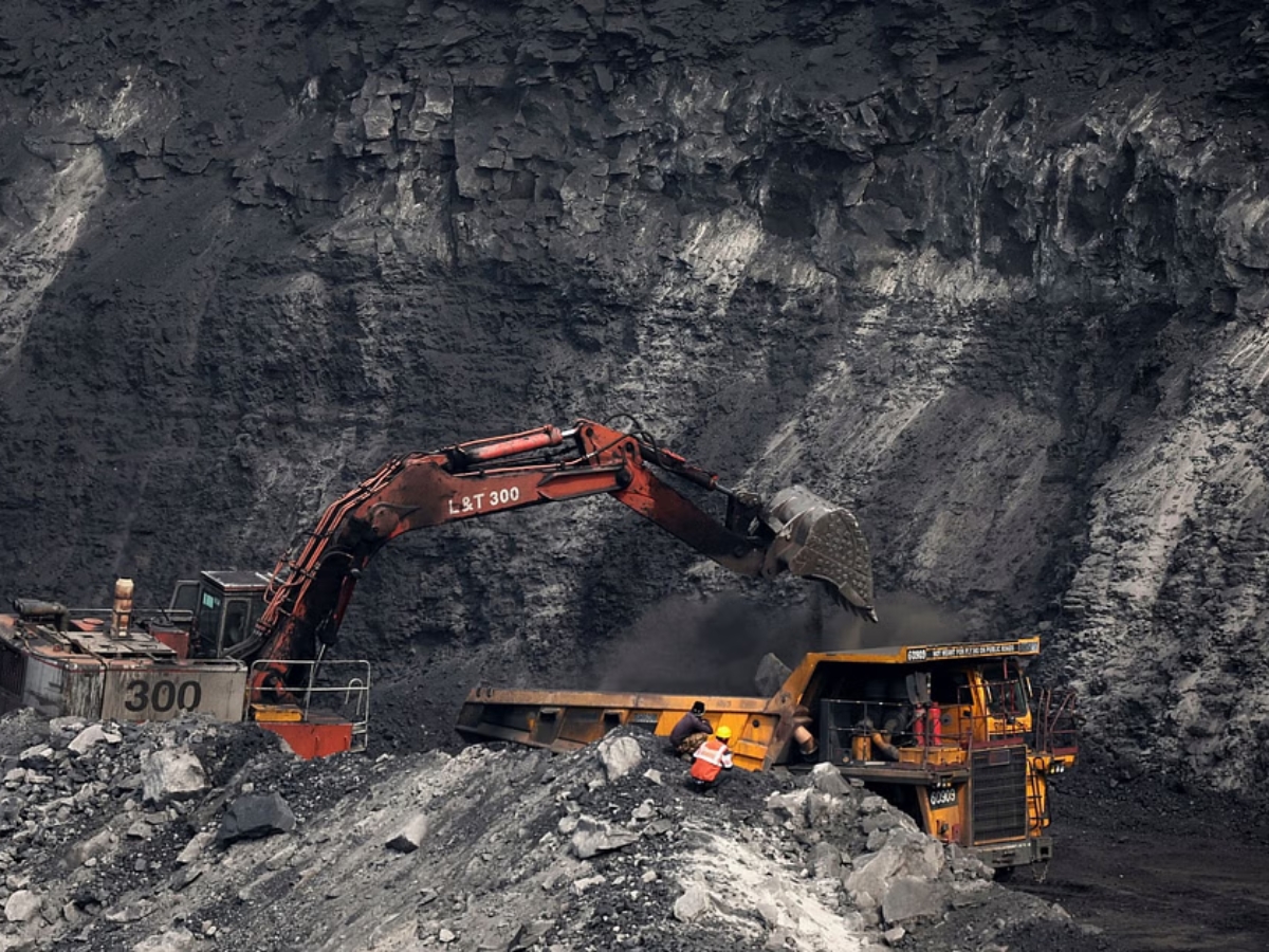 Coal India’s H1 FY25 contribution to government exchequer stood at Rs 28,930 cr