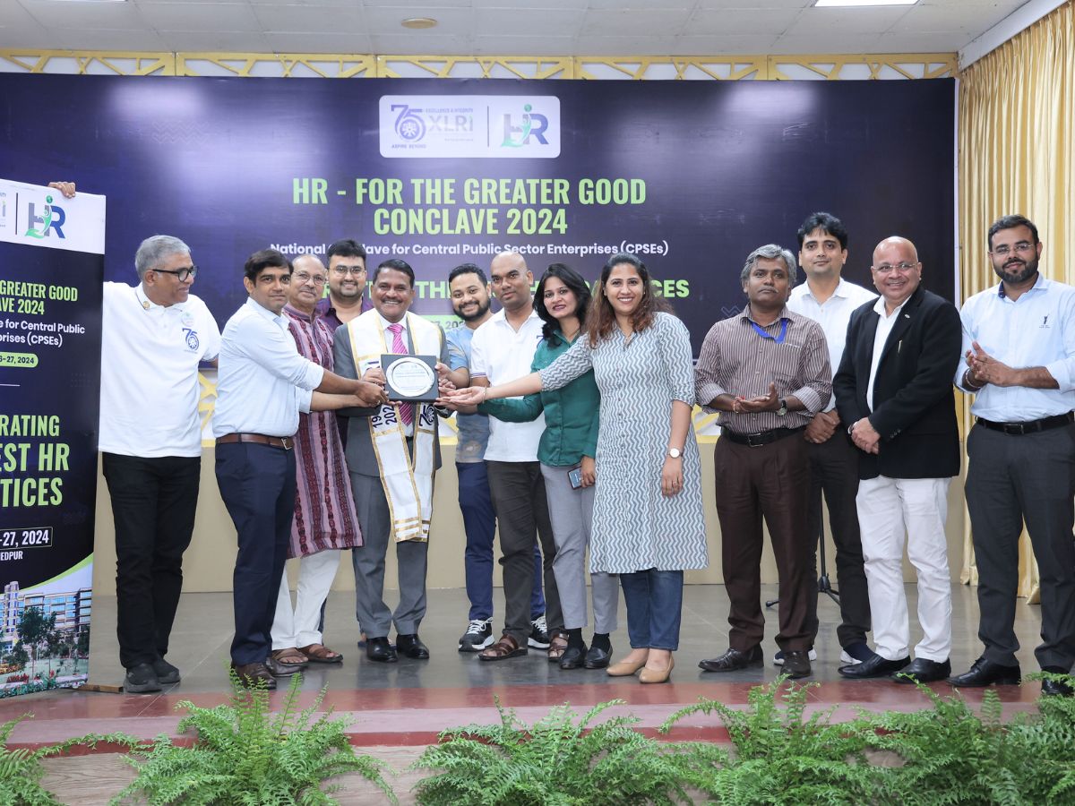 DVC bags Champions Trophy for Corporate Sustainability at XLRI, Jamshedpur