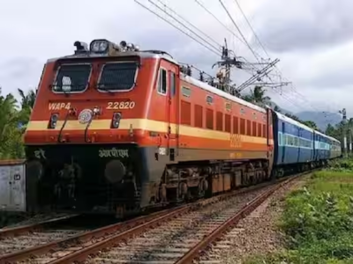 Indian Railways Deploys Over 7,000 Special Trains for Diwali and Chhath