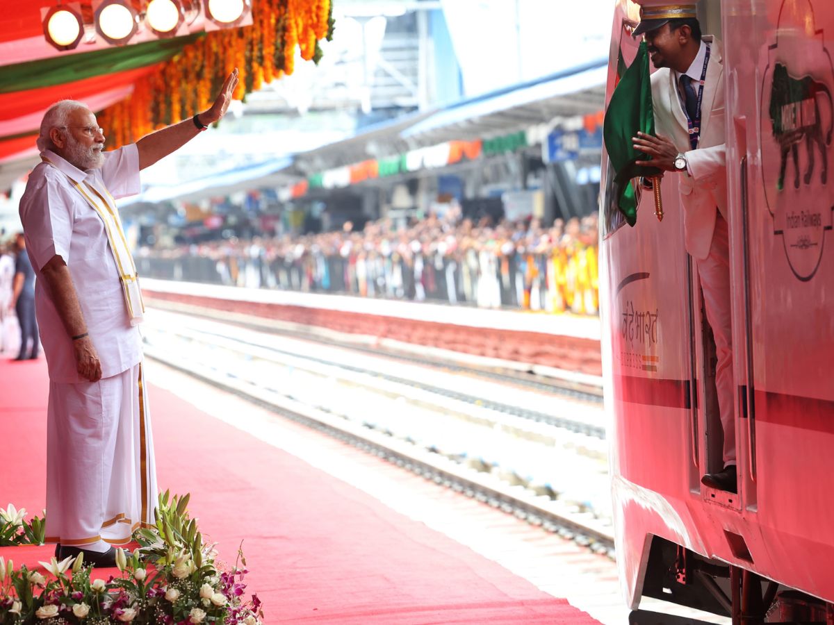 Kerala gets its first Vande Bharat Express; PM Modi flagged off train in Thiruvananthapuram