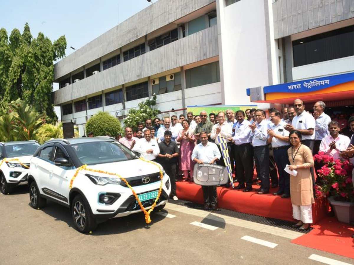 Kochi Refinery inducts 2 EVs into Refinery car pool