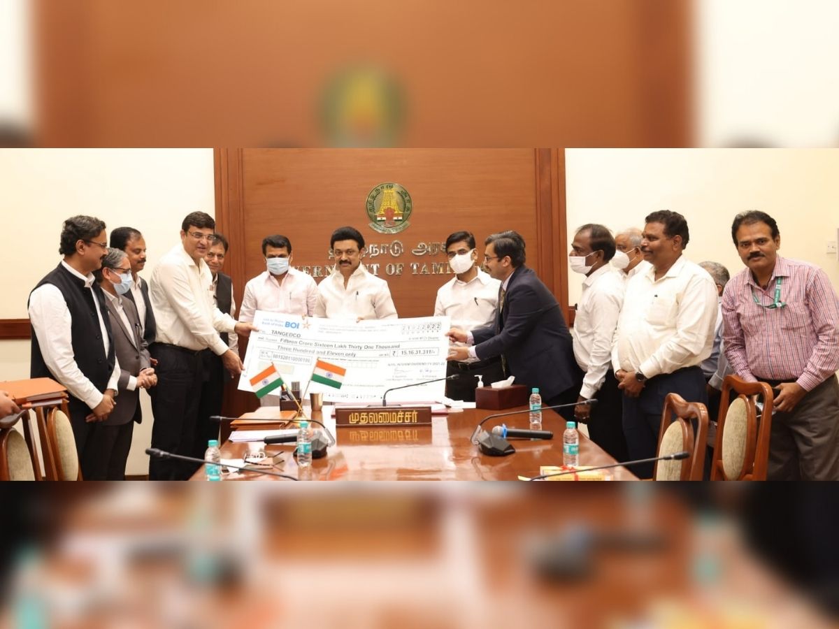 nlc-tamilnadu-power-ltd-handed-over-dividend-cheque-to-tamil-nadu-cm