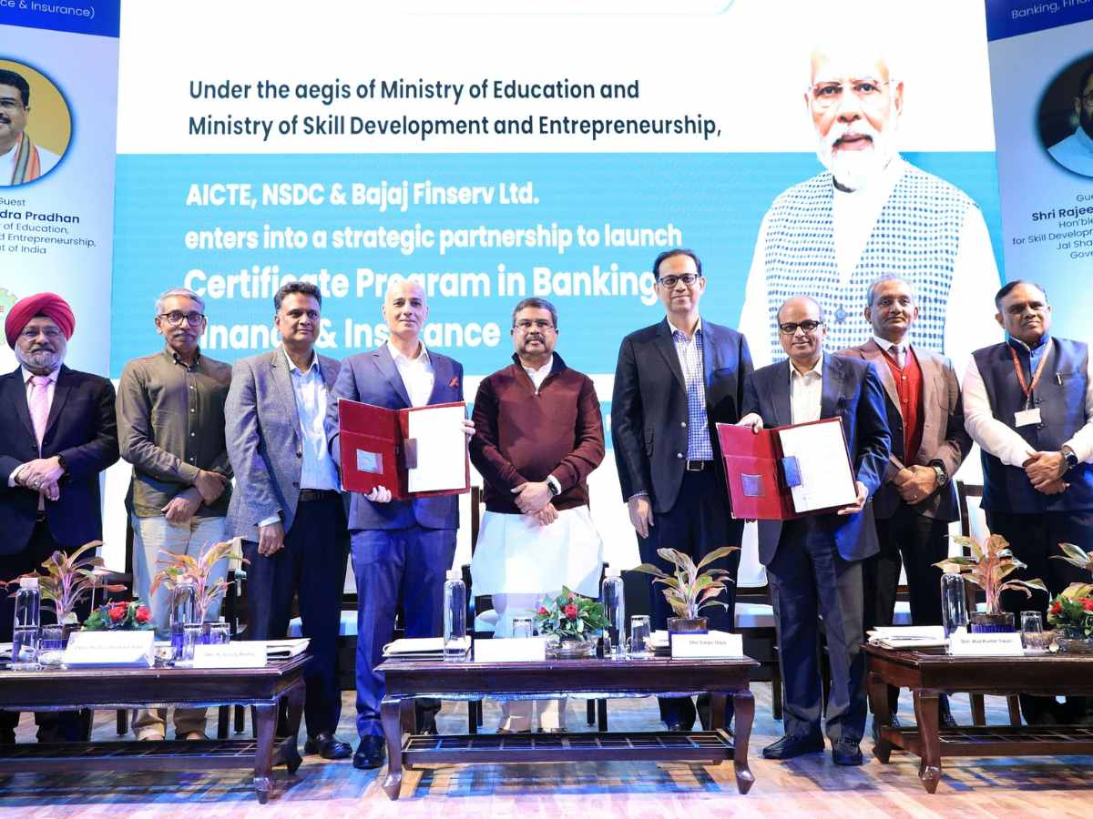 NSDC, AICTE, and Bajaj Finserv sign MoU