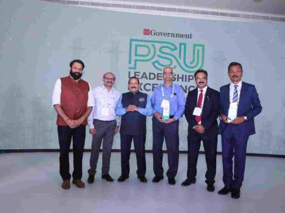 Powergrid won Silver awards at ET Government PSU Leadership & Excellence Awards 24