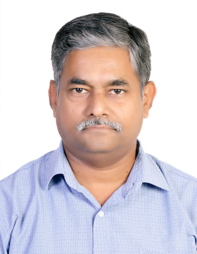 Shri Pradumn Kumar Dixit