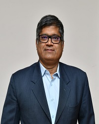 Shri Praveen Kumar