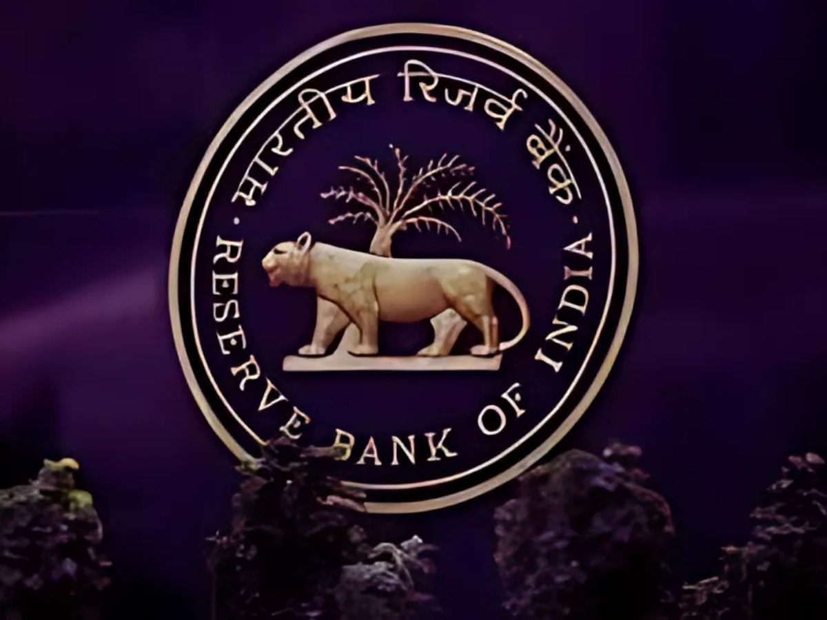 RBI cuts CRR by 50 basis points, Banking stocks reacts with positive outcome