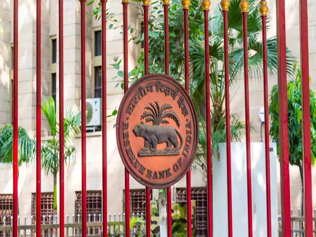 RBI looks forward on settling RTGS transactions with major trading currencies