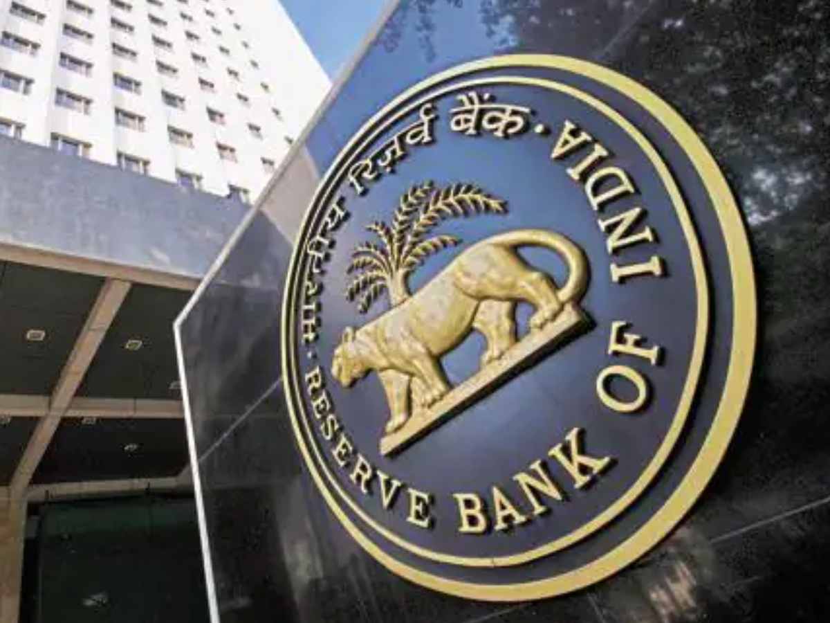 RBI raised Minimum capital requirement for SGBs up to Rs 200 cr