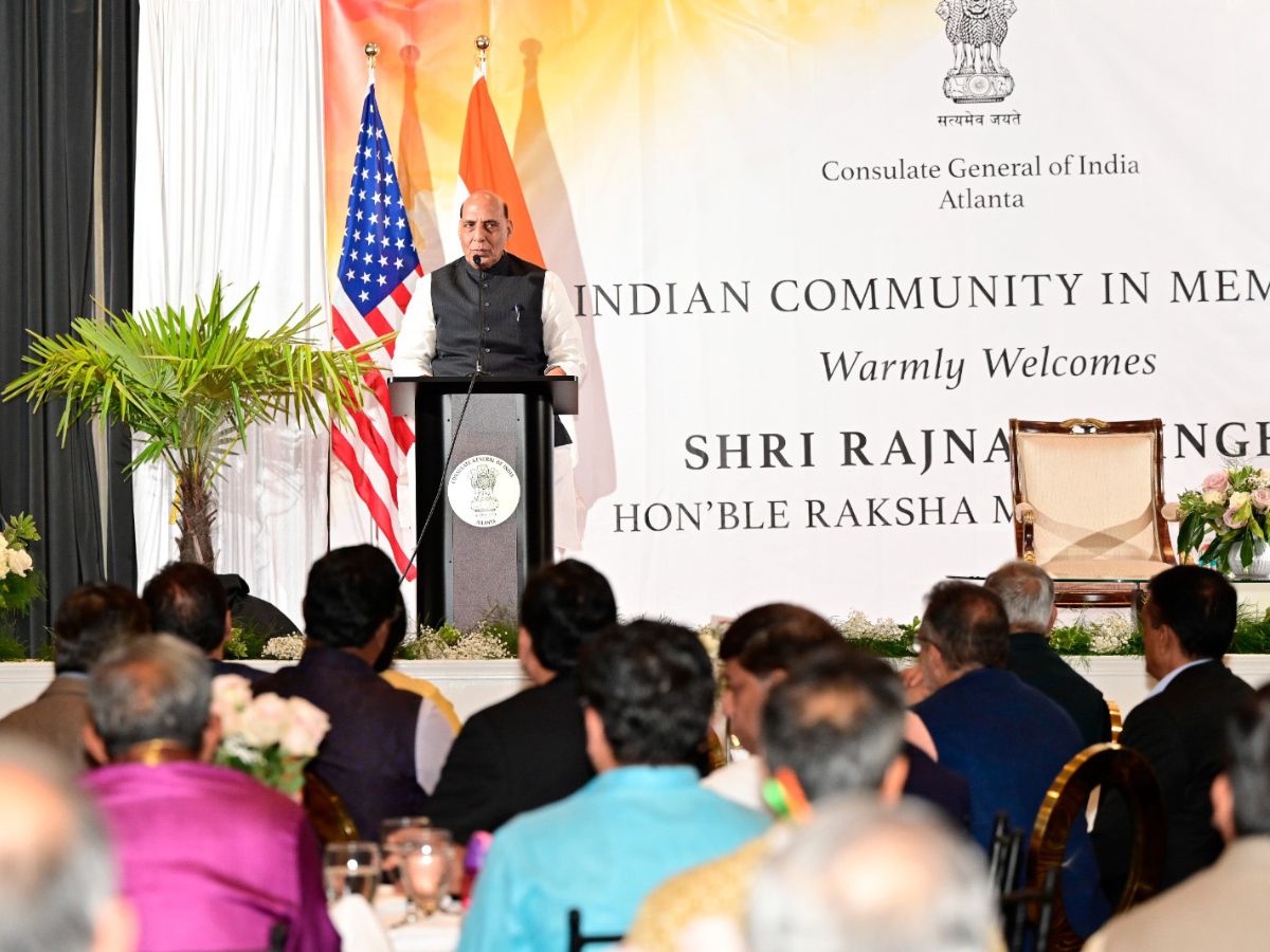 Rajnath Singh interacts with Indian Community in Memphis