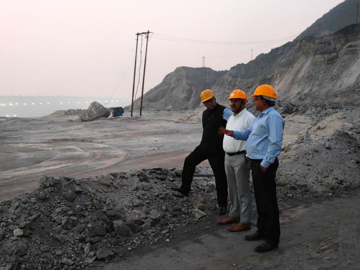 SECL Director (Personnel) visited Gevra Megaproject, inspected mining operations