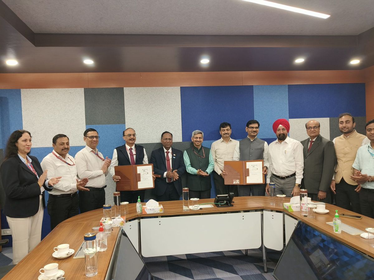 Two Major PSUs Signs MoU to provide IT equipment services