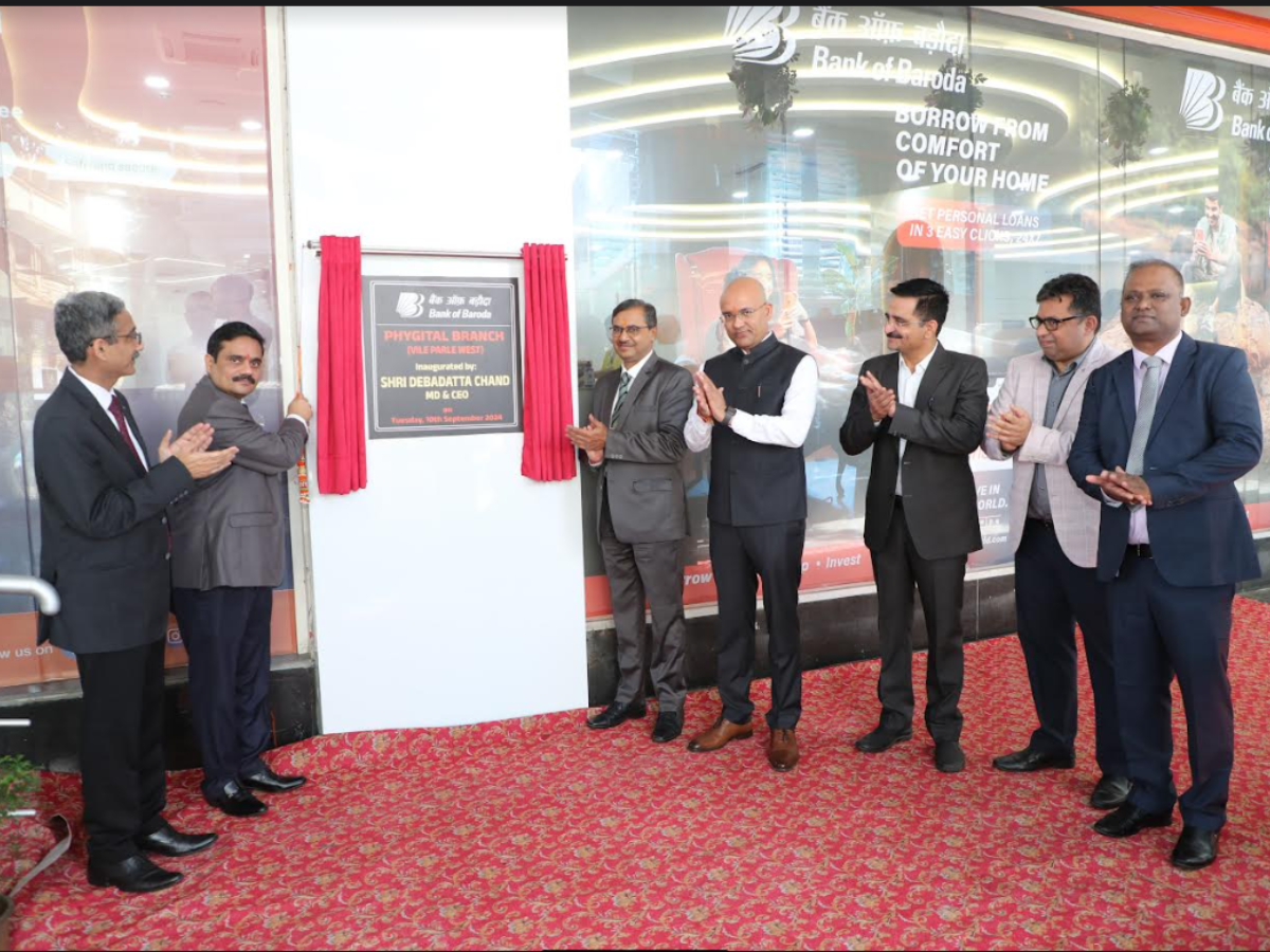 Bank of Baroda Inaugurates a Phygital Branch at Vile Parle in Mumbai