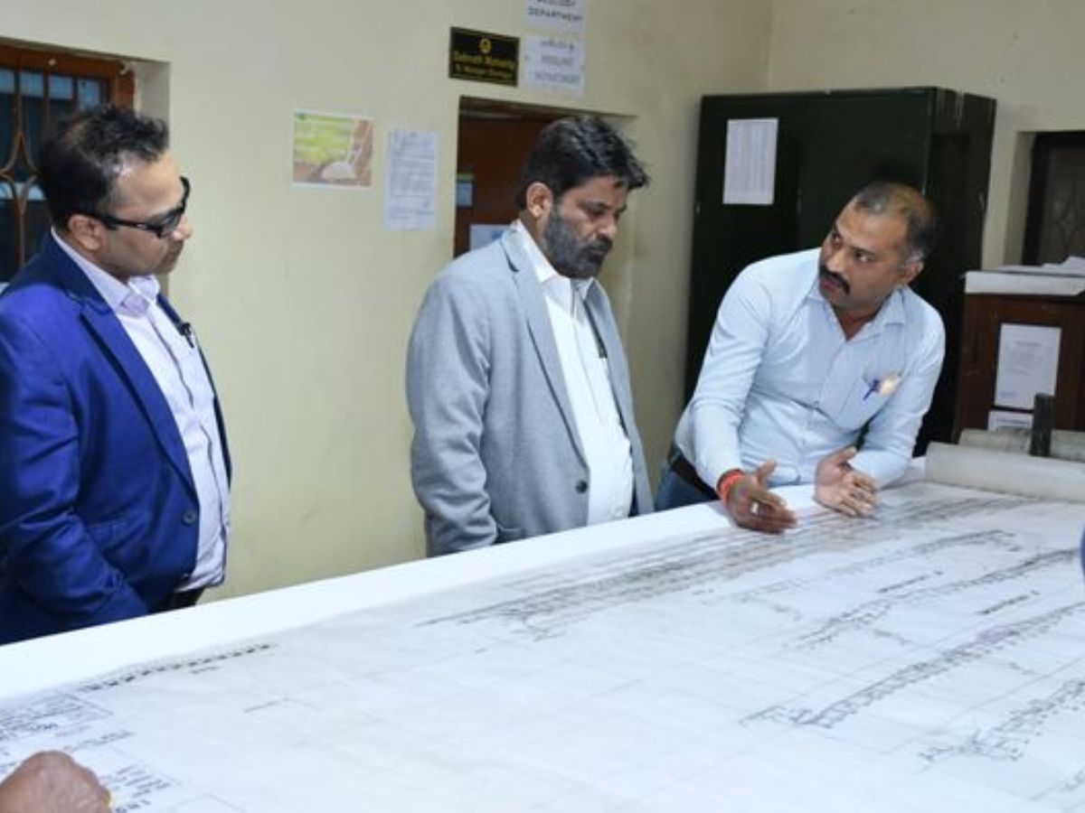 CMD of MOIL Limited, Shri. Ajit Kumar Saxena visited Dongribuzurg and Chikla mines