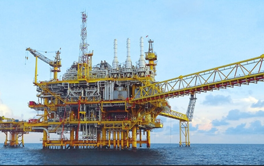 ONGC Discovers Four Oil Fields in Ashokenagar, awaits Lease Approval from state govt