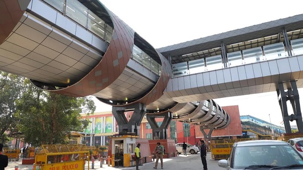 DMRC's skywalk connecting New Delhi Railway station & Metro stations to be operational soon