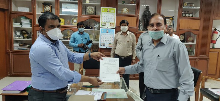 Shri Navin Chandra Pandey takes charge as Director (T and FS)  ONGC