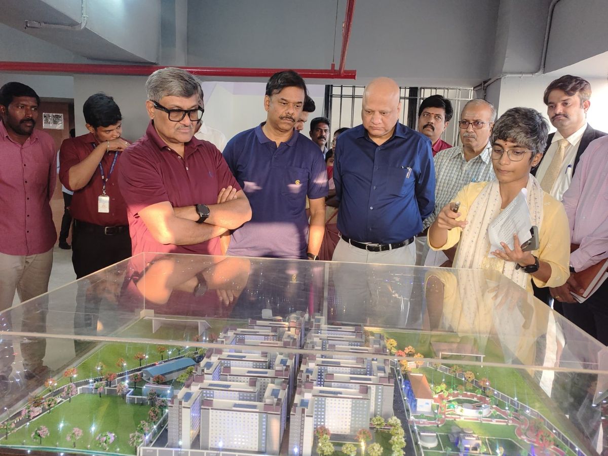 Secretary, MoHUA visited 3 ARHC sites in Sriperumbudur