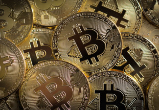 Bitcoin Plunges Amid Market Turmoil: Key Reasons Behind the Crash